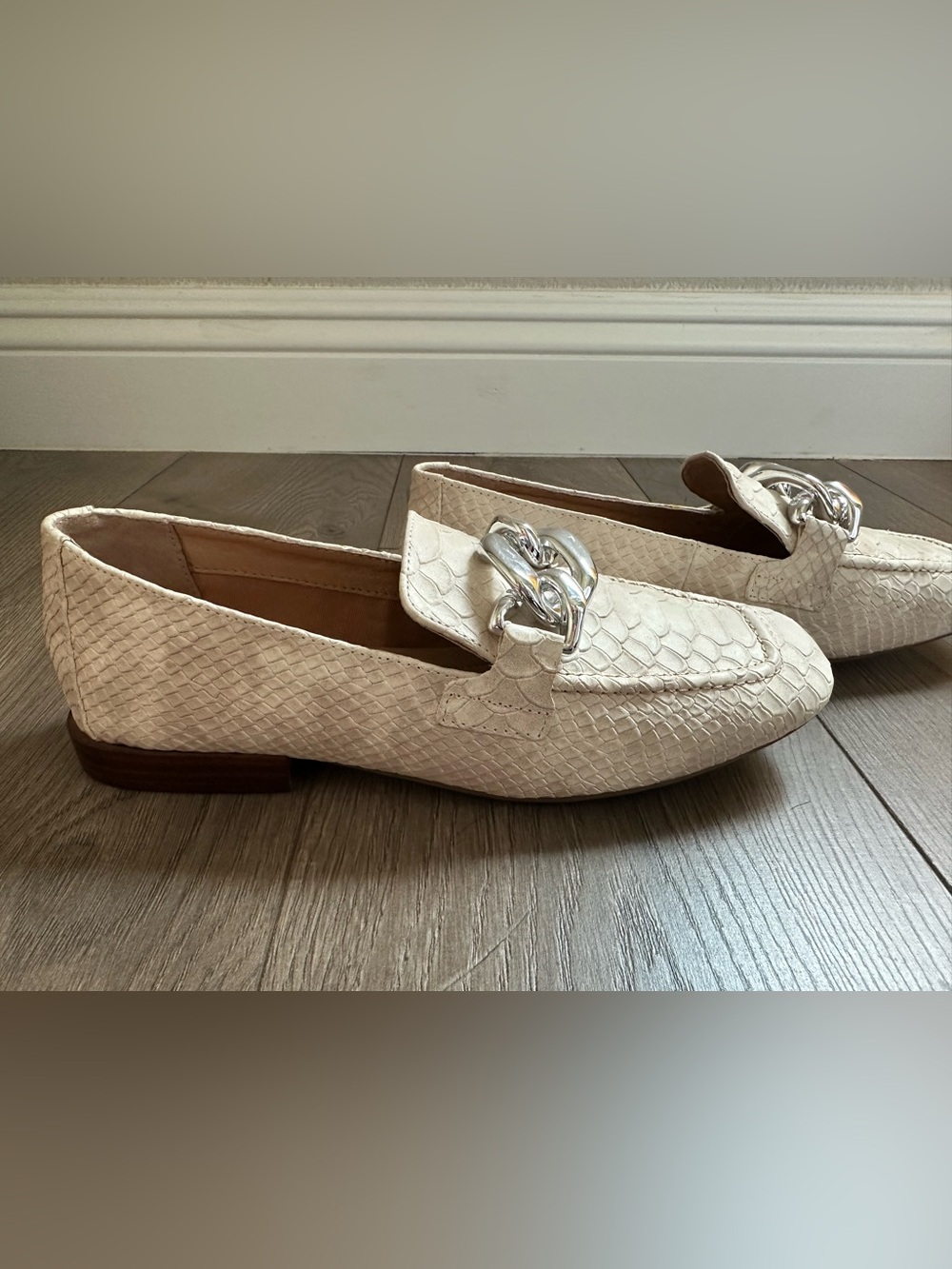 Donald Pliner Bristol Ivory/Cream Textured Leather Loafer, Silver Hardware - Picture 11 of 14
